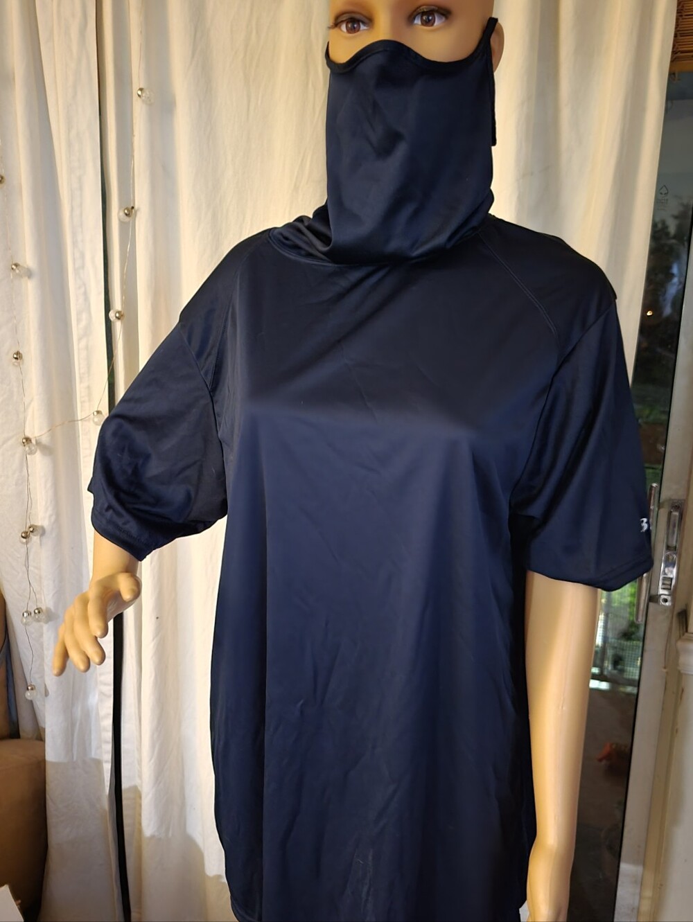 UNISEX lightweight Short Sleeve Shirt With Mask Attached Size L. Navy Blue